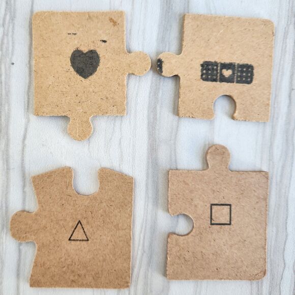 Dora the Explorer & Doc McStuffin's 4 in 1 Wood Puzzles w/ Wood Storage Box - Picture 6 of 8